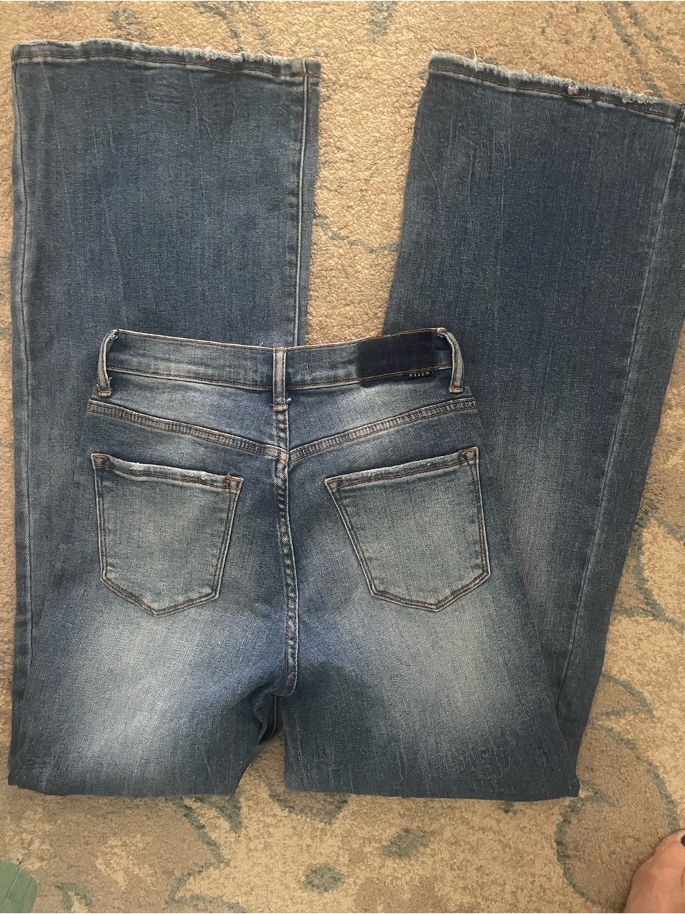 Risen V Dipped Wide Leg Dark wash jeans. NWT size 3/26 - Picture 9 of 9